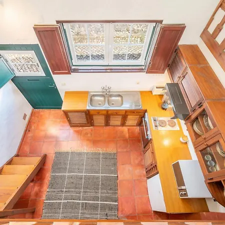 Guestready - Cosy House Holiday home Sintra